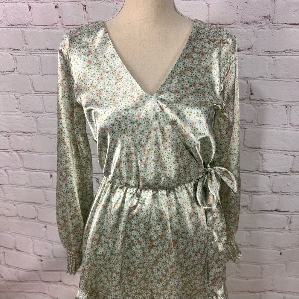 Altered state women’s Easter wedding baby shower dress mini silky floral spring - Picture 15 of 16